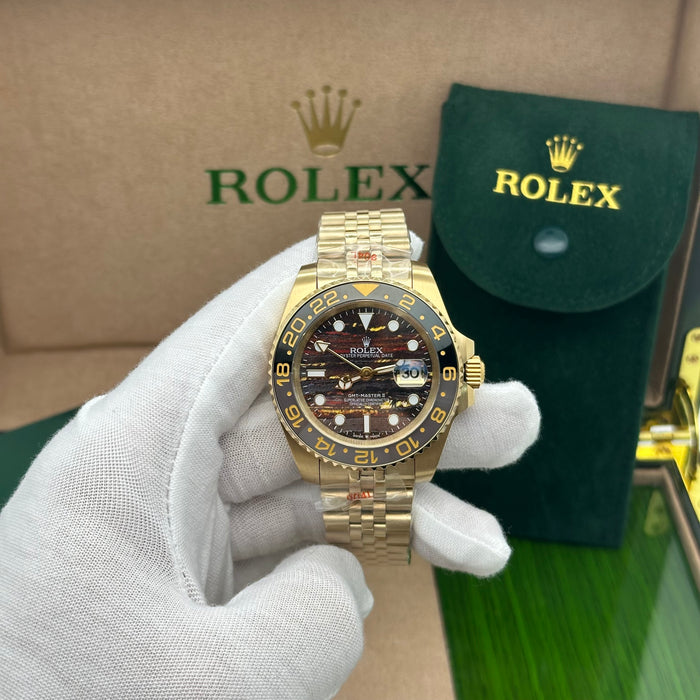 Rolex GMT-Master II – Yellow Gold with Meteorite-Style Dial (Ref. 126718GRNR, Custom Dial) (5A+)