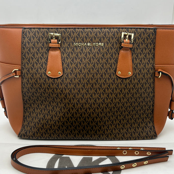 Michael Kors Large Monogram Tote Bag – Structured Design with Leather Trim