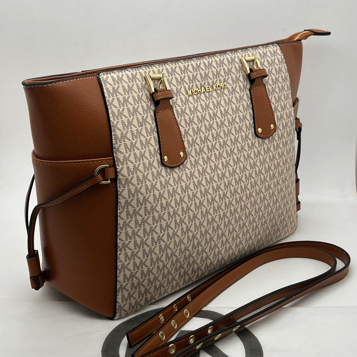 Michael Kors Large Monogram Tote Bag – Structured Design with Leather Trim