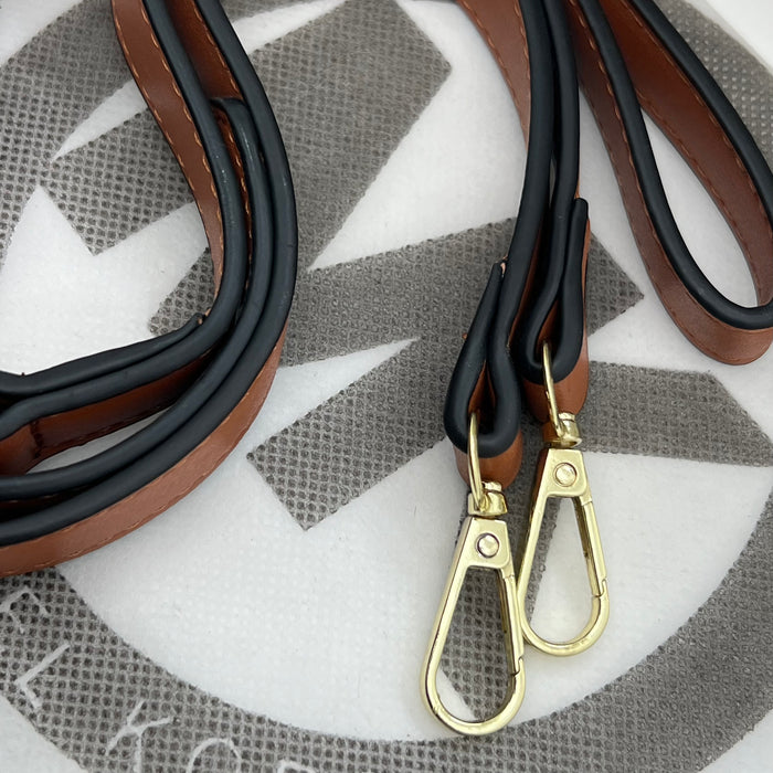 Michael Kors Crossbody Bag – Minimal Everyday Luxury