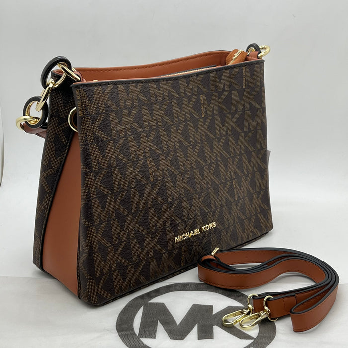 Michael Kors Crossbody Bag – Minimal Everyday Luxury