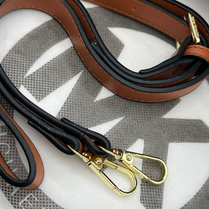 Michael Kors Crossbody Bag – Minimal Everyday Luxury