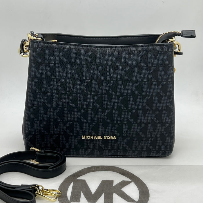 Michael Kors Crossbody Bag – Minimal Everyday Luxury