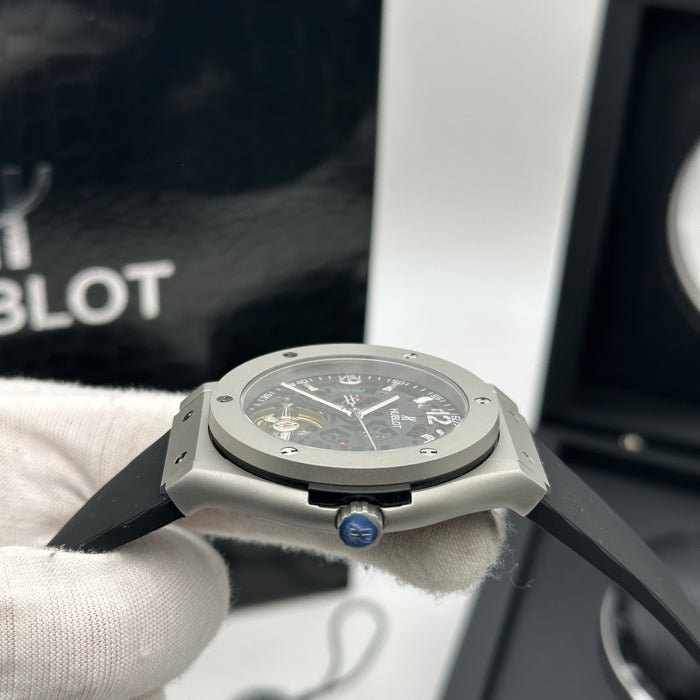 Hublot Skeleton Automatic Men’s Watch with Black Rubber Strap
