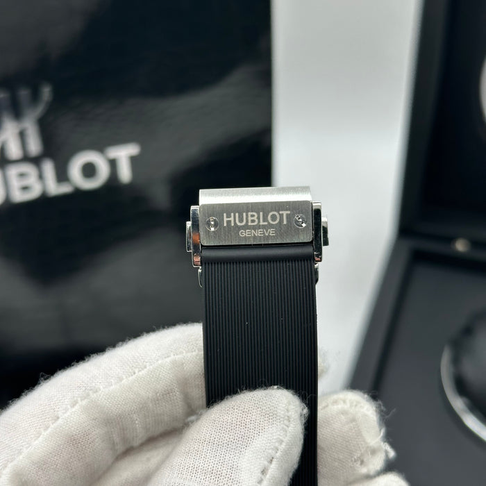 Hublot Skeleton Automatic Men’s Watch with Black Rubber Strap