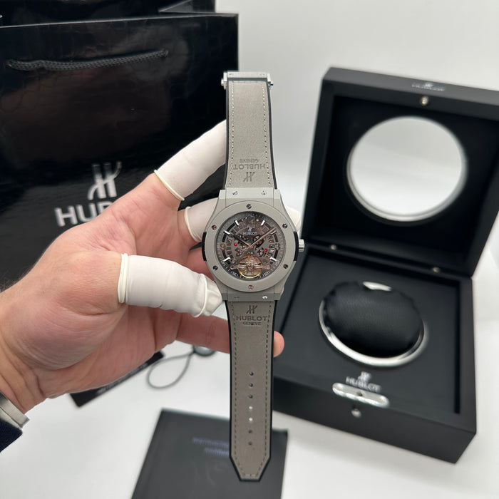 Hublot Big Bang Tourbillon Skeleton – Grey Dial with Titanium Case & Grey Leather Strap