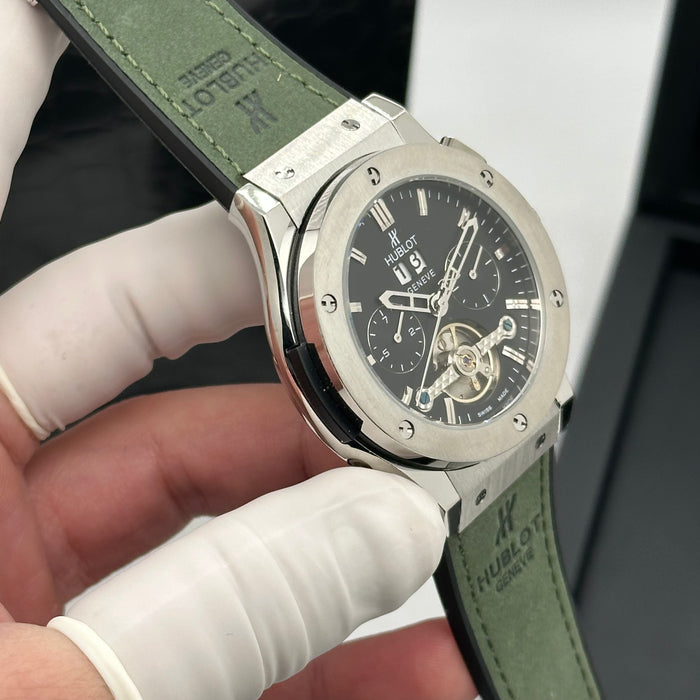 Hublot Classic Fusion Men's Automatic – Gem Bezel – Rubber Strap