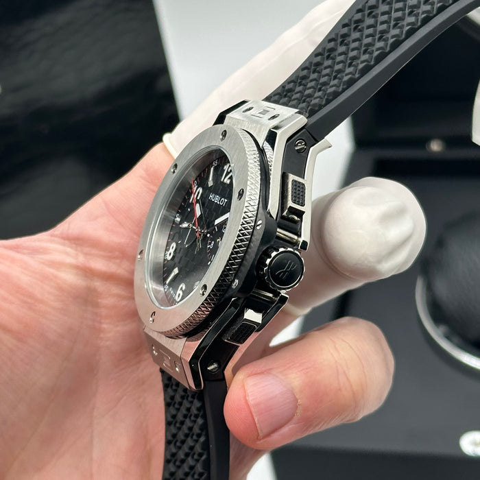 Hublot Big Bang Chronograph – Black Dial | Silver Case & Black Rubber Strap