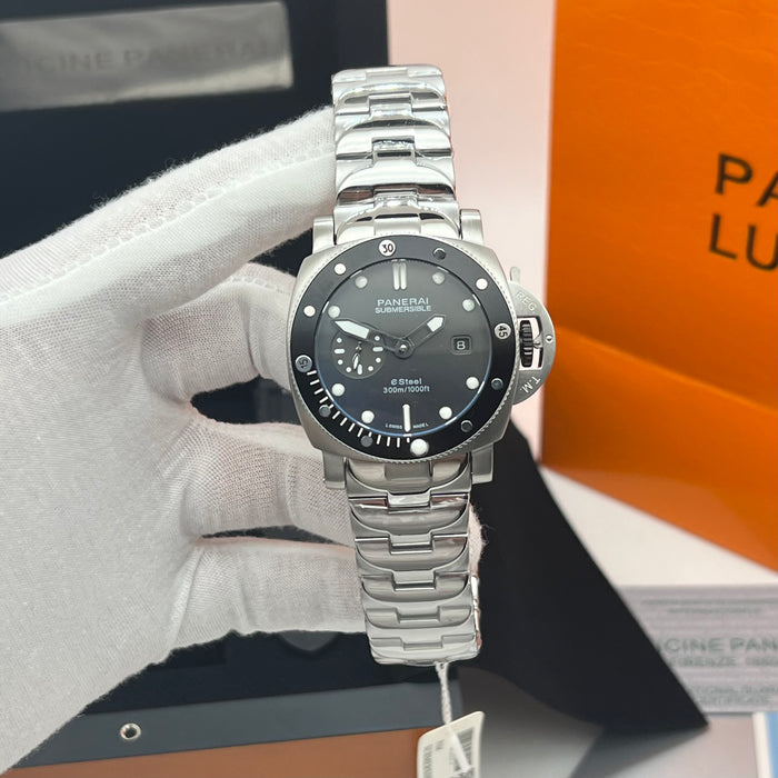 Panerai Submersible eSteel Black Dial Stainless Steel Diver 44MM Watch