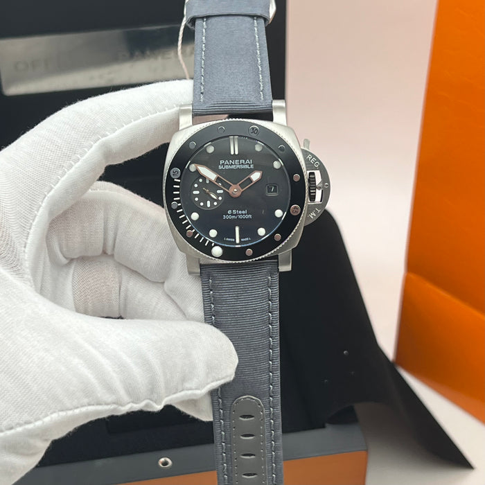 Panerai Submersible eSteel Black Dial Luxury Diver 44MM Watch