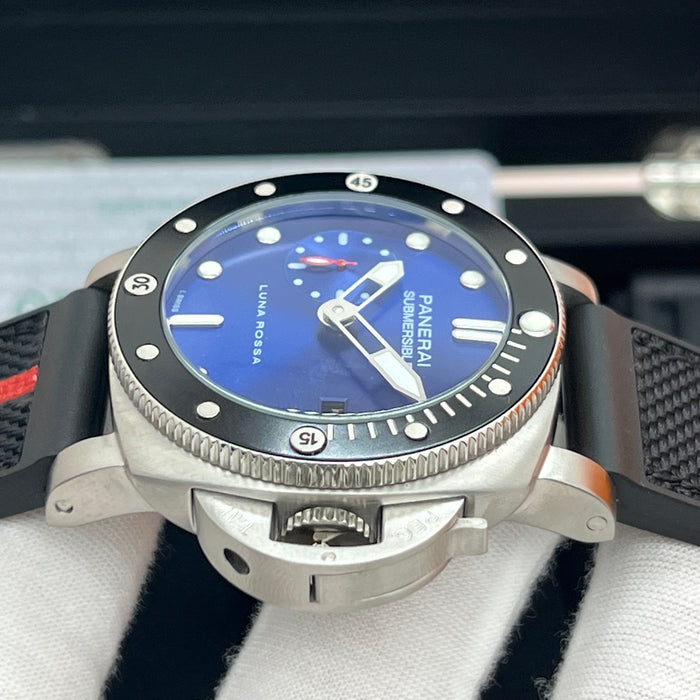 Panerai Submersible Luna Rossa PAM Style 44MM – Blue Sunburst Dial