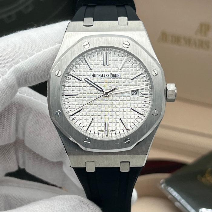 Audemars Piguet Royal Oak Selfwinding – Silver "Grande Tapisserie" Dial