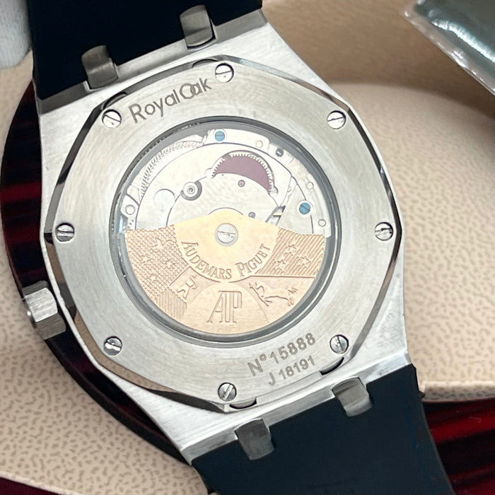Audemars Piguet Royal Oak Selfwinding – Silver "Grande Tapisserie" Dial