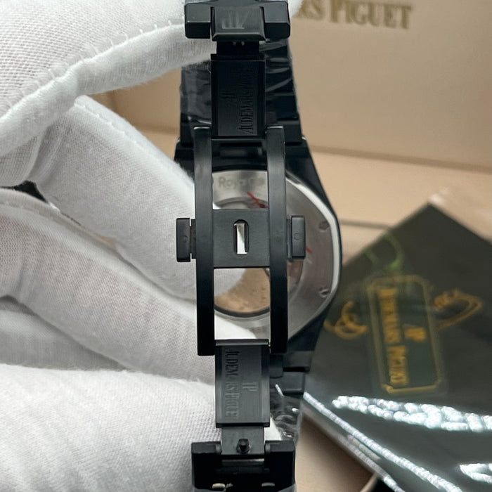 Audemars Piguet Royal Oak Offshore Chronograph 44mm "Panda"