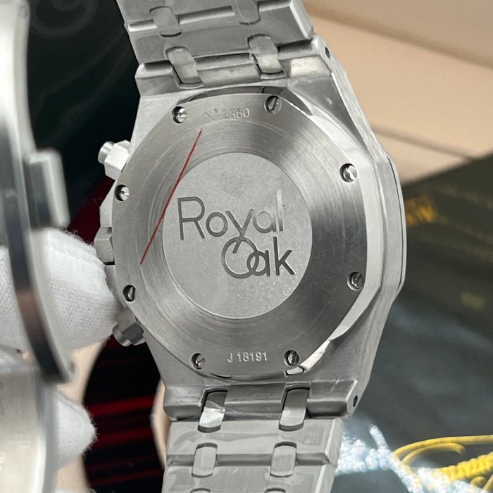 Audemars Piguet Royal Oak Chronograph 41mm – Silver & Black "Panda" Dial