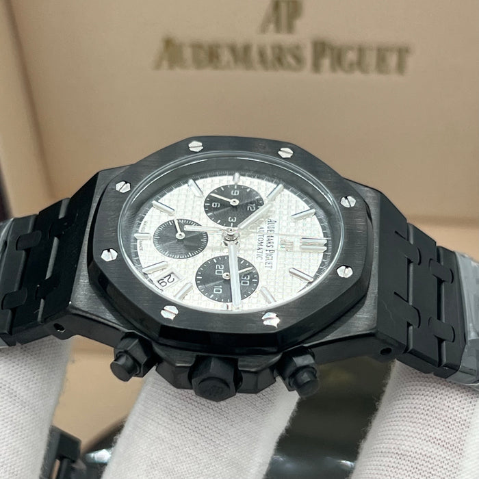 Audemars Piguet Royal Oak Chronograph 41mm – Black & Silver "Panda"