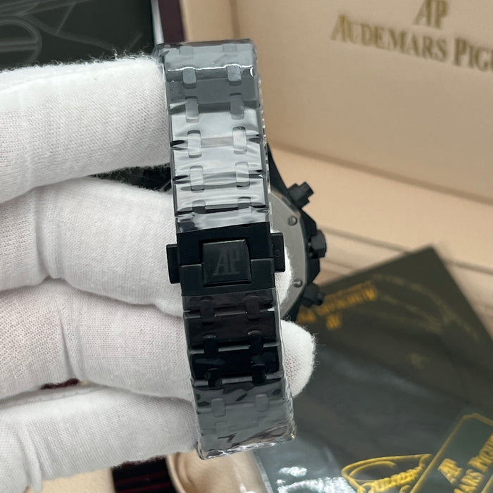 Audemars Piguet Royal Oak Chronograph 41mm – Black & Silver "Panda"