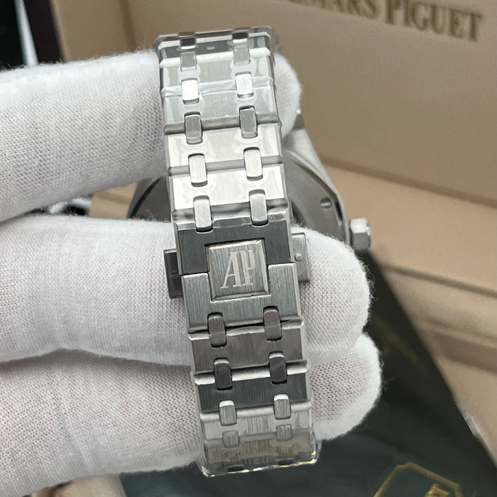 Royal Oak Automatic – Blue Sunburst Dial – Stainless Steel Bracelet