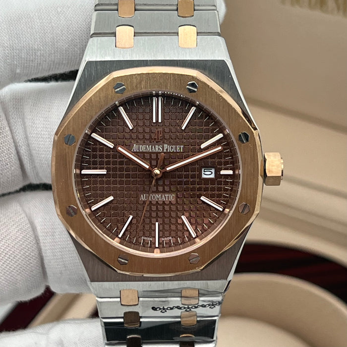 Audemars Piguet Royal Oak Selfwinding – Two-Tone Stainless Steel & 18-Carat Pink Gold with Chocolate Dial