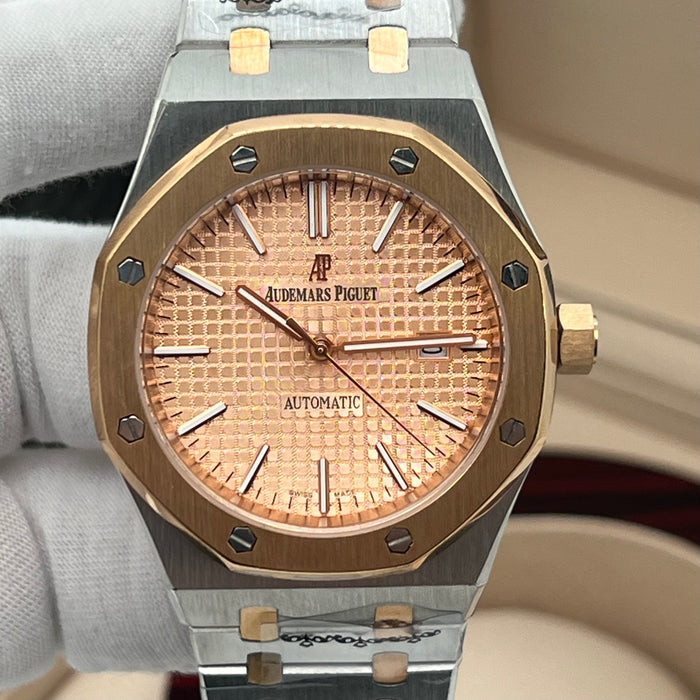 Audemars Piguet Royal Oak Selfwinding – Two-Tone Stainless Steel & 18-Carat Pink Gold with Salmon Dial