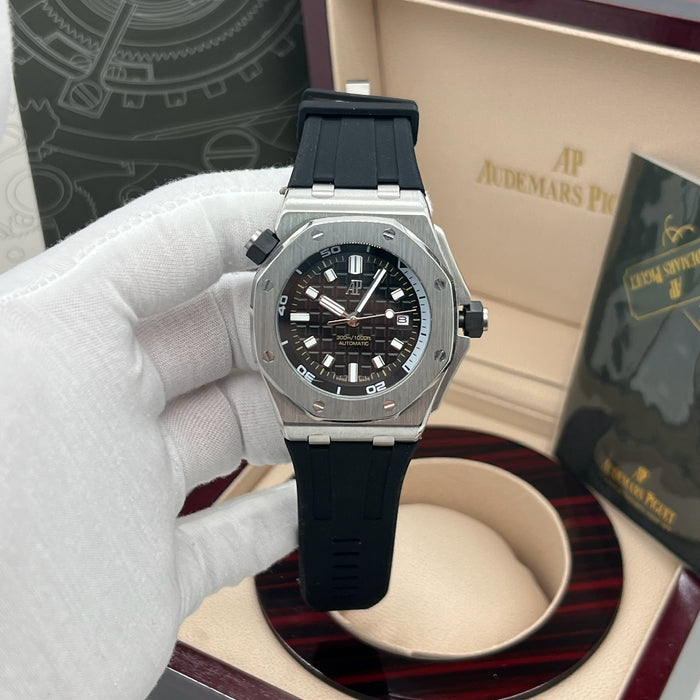 Audemars Piguet Royal Oak Offshore Diver – Stainless Steel with Black "Méga Tapisserie" Dial