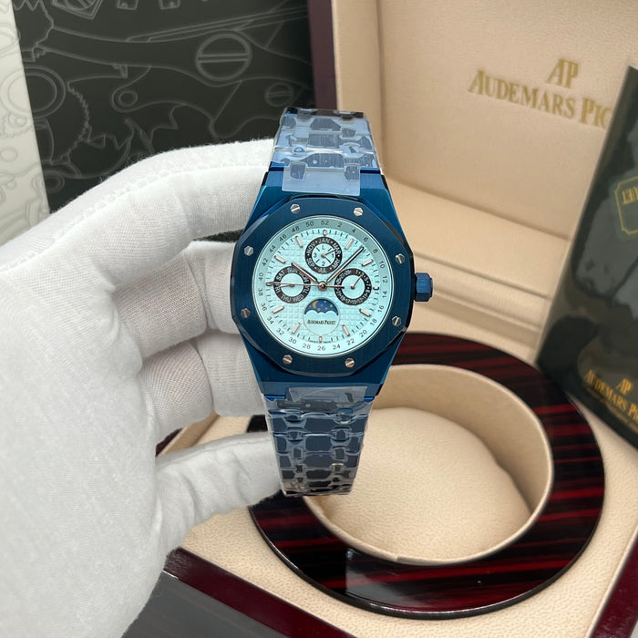 Audemars Piguet Royal Oak Offshore Diver – White "Méga Tapisserie" Dial