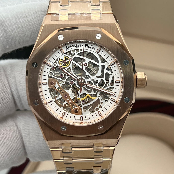 Audemars Piguet Royal Oak Offshore Diver – Chronograph Funky Colour Edition in White