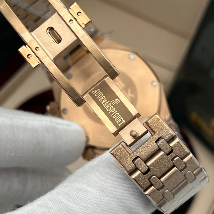 Audemars Piguet Royal Oak Frosted Rose Gold Chronograph – Arabic Dial Edition