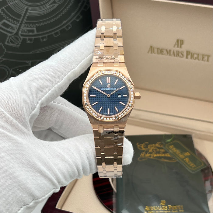 AUDEMARS PIGUET ROYAL OAK SELFWINDING Rose GOLD | BLEU NUIT DIAL WITH DIAMOND BEZEL
