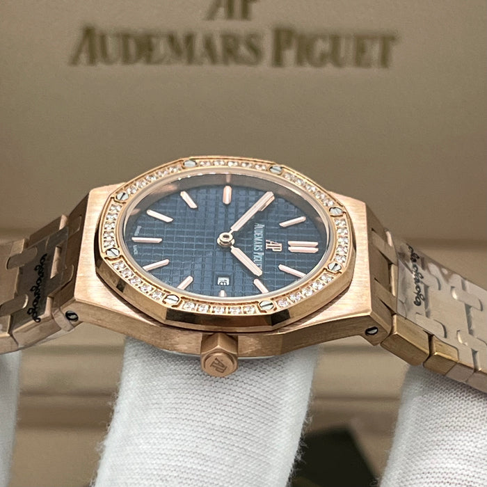AUDEMARS PIGUET ROYAL OAK SELFWINDING Rose GOLD | BLEU NUIT DIAL WITH DIAMOND BEZEL