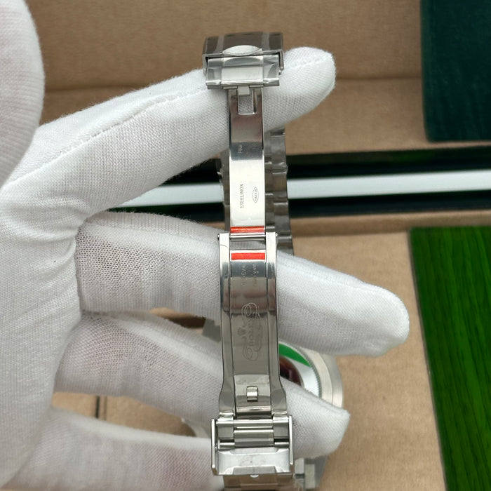 Rolex GMT-Master II “Pepsi” 3285 V3 – Swiss Super Clone