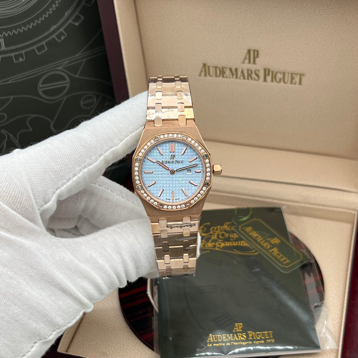 AUDEMARS PIGUET ROYAL OAK SELFWINDING 33MM | STAINLESS STEEL ROYAL BLUE DIAL
