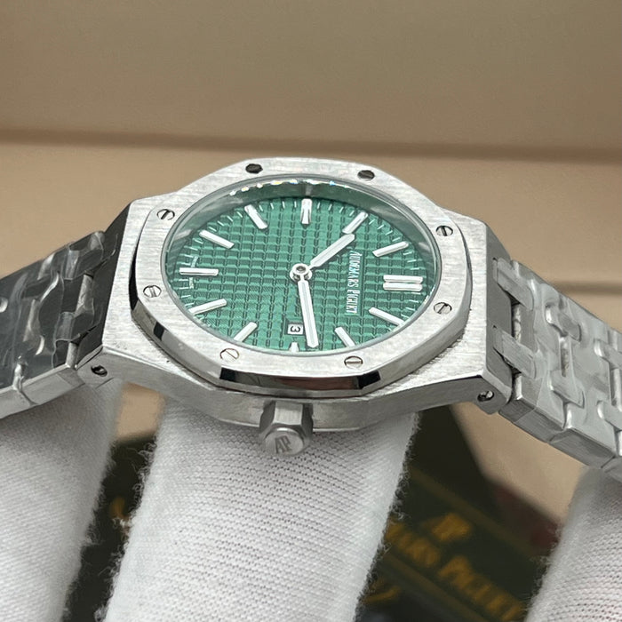 Audemars Piguet Royal Oak Quartz 33mm Stainless Steel with Mint Green Dial