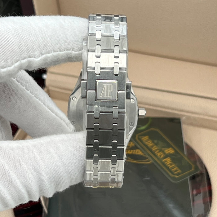 Audemars Piguet Royal Oak Quartz 33mm Stainless Steel Diamond Bezel with Ice Blue Dial