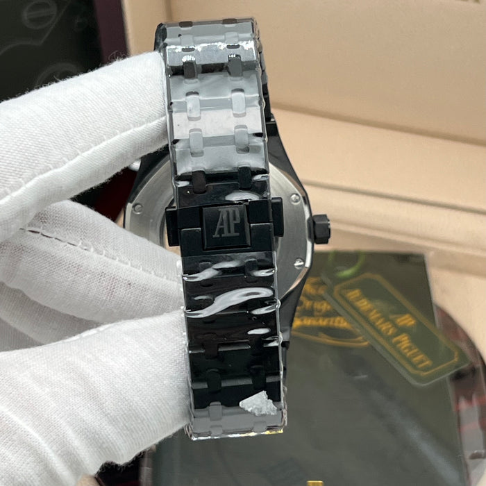 Audemars Piguet Royal Oak Selfwinding 41mm Black Ceramic – Green Dial