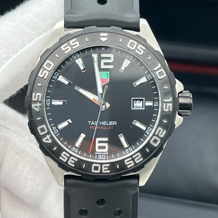 TAG Heuer Formula 1 Quartz 41mm Black Dial - Black Perforated Rubber Strap