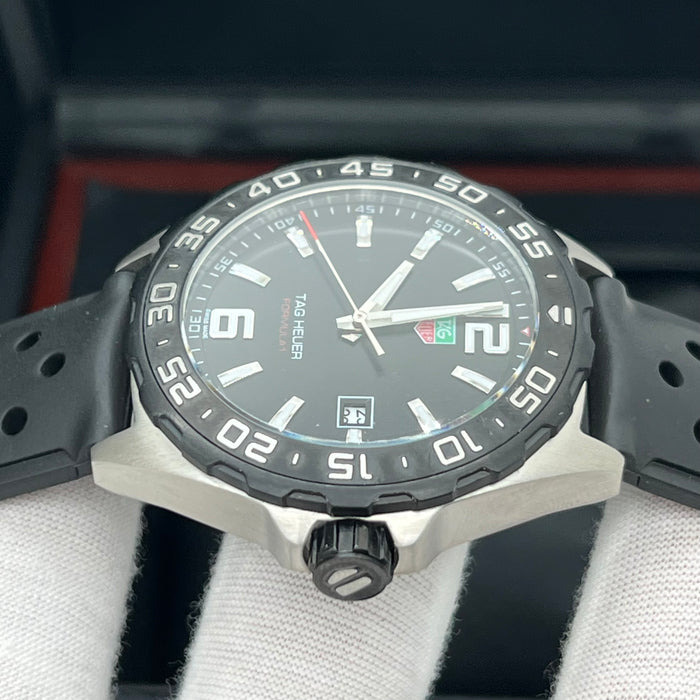 TAG Heuer Formula 1 Quartz 41mm Black Dial - Black Perforated Rubber Strap