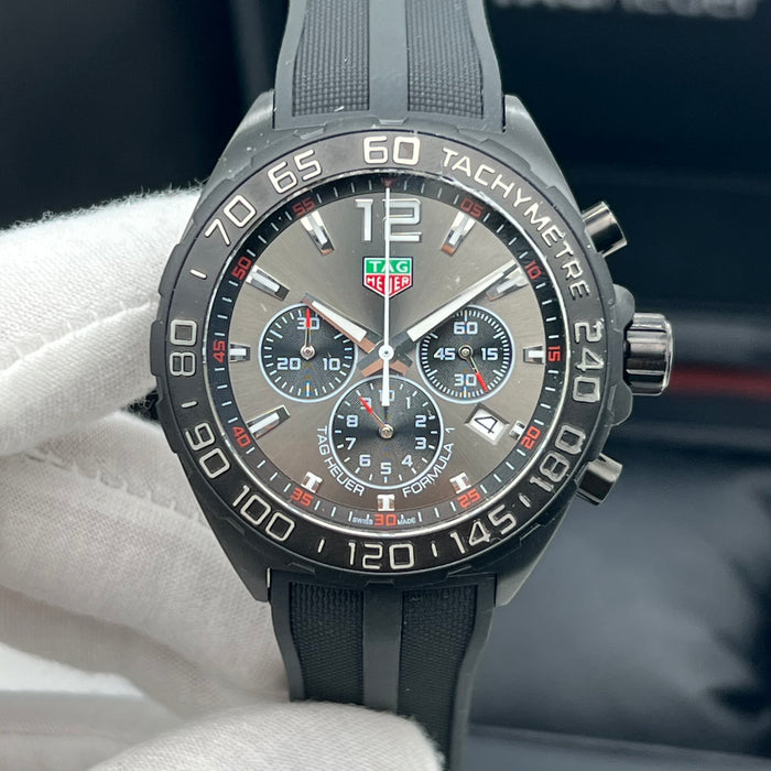 TAG Heuer Formula 1 Quartz Chronograph Anthracite Dial - Black Rubber Strap