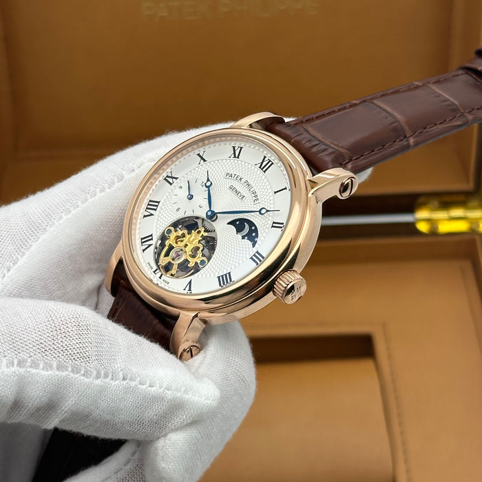 Patek Philippe Nautilus 5712/1A-001 - Stainless Steel Blue Dial Moonphase