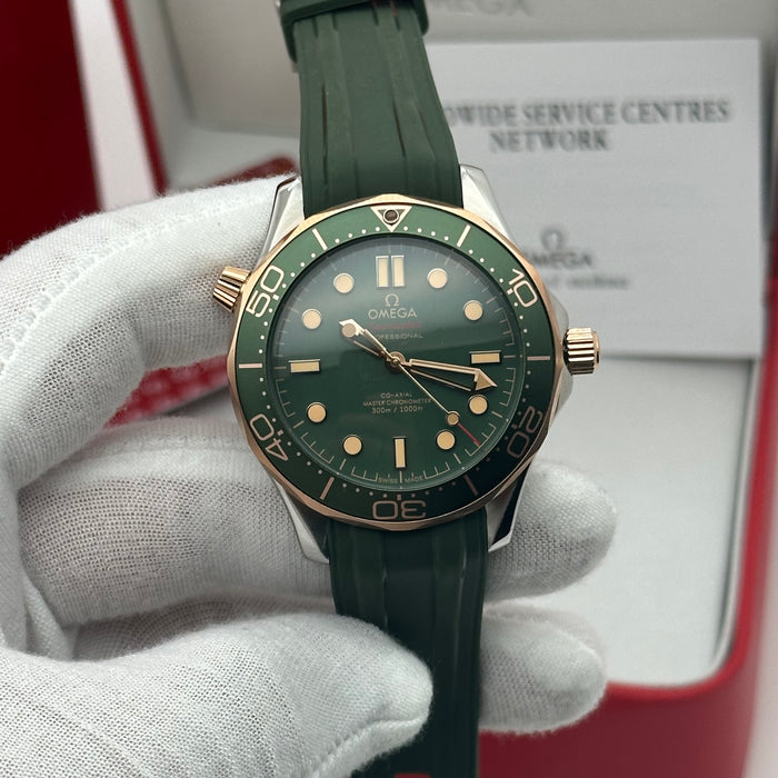Omega Seamaster Diver 300M – Green Ceramic Rose Gold Edition (Homage) | Co-Axial Master Chronometer