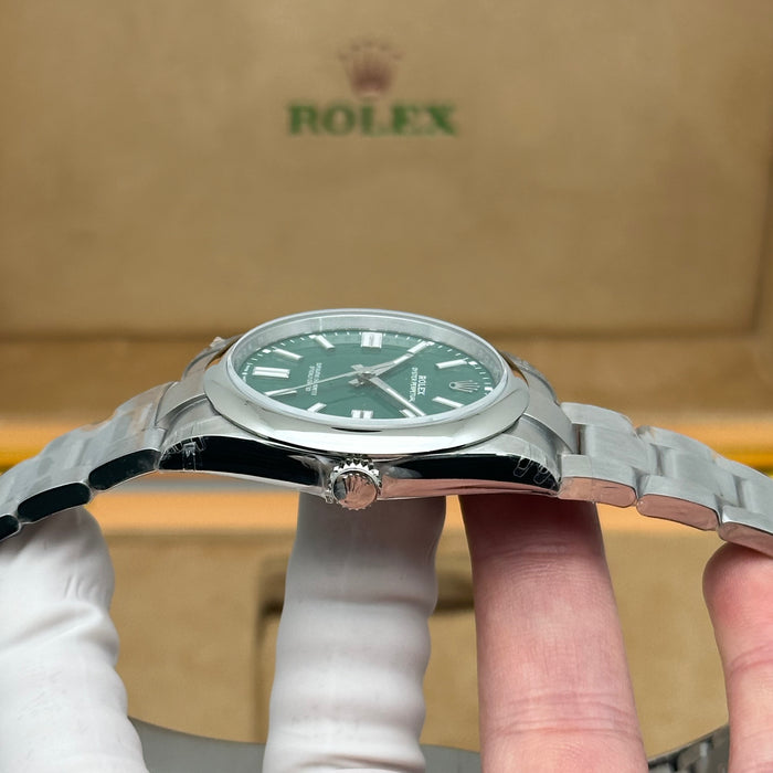 Rolex Oyster Perpetual Green Dial 41mm – Swiss Super Clone 1:1