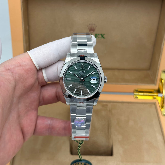 Rolex Datejust 41 Green Motif Dial Smooth Bezel Oyster – Swiss Super Clone 1:1