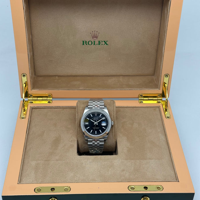 Rolex Datejust 41 Black Dial Smooth Bezel – Jubilee – Swiss Super Clone 1:1
