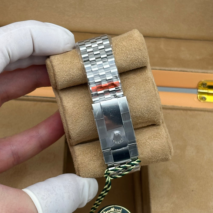 Rolex Datejust 41 Green Dial Smooth Bezel – Jubilee – Swiss Super Clone 1:1
