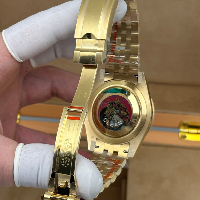 Rolex GMT-Master II, 40MM Yellow Full Gold - Tiger Iron Dial - 3285 Clean