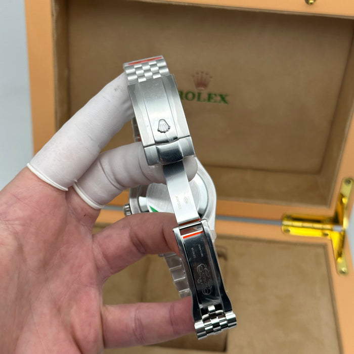 Rolex Sky-Dweller Oyster Perpetual 42MM Jubilee - Swiss Super Clone