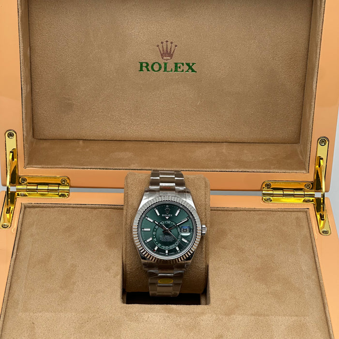 Rolex Sky-Dweller Oyster Perpetual 42MM Mint Green - Swiss Super Clone