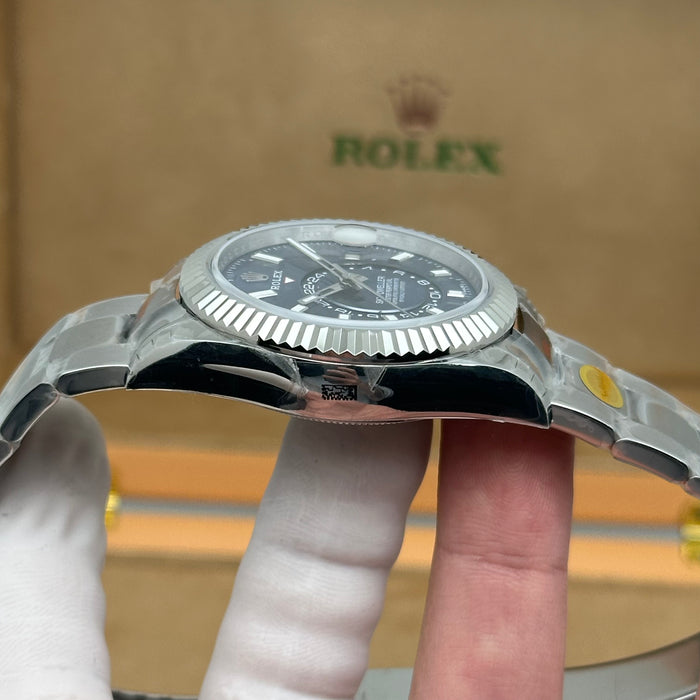 Rolex Sky-Dweller Oyster Perpetual – Blue Dial – Fluted Bezel – Swiss Super Clone