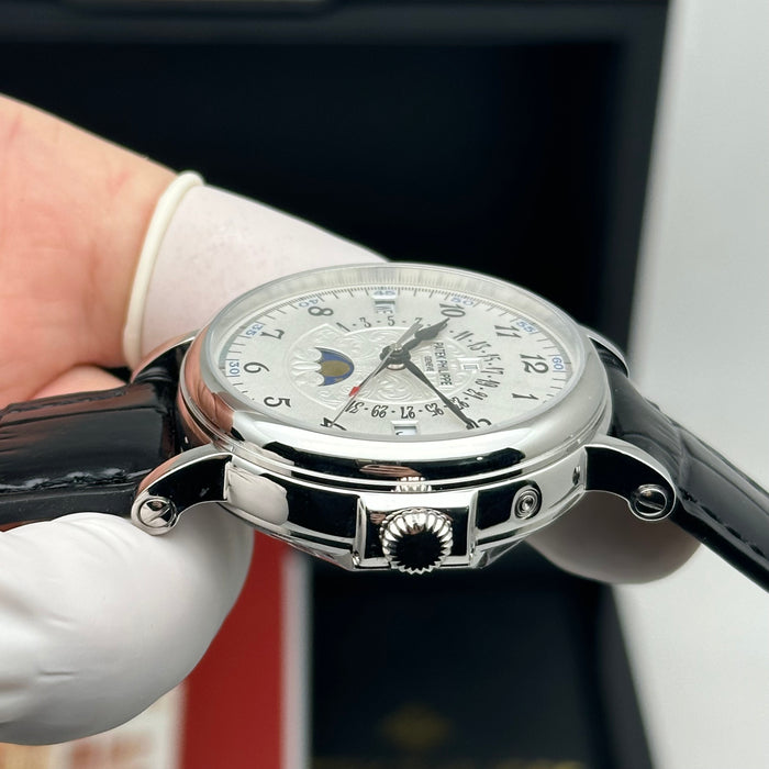 Patek Philippe Grand – Perpetual Calendar Moonphase – Officer Case – White Dial