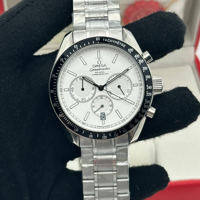 Omega Speedmaster Racing